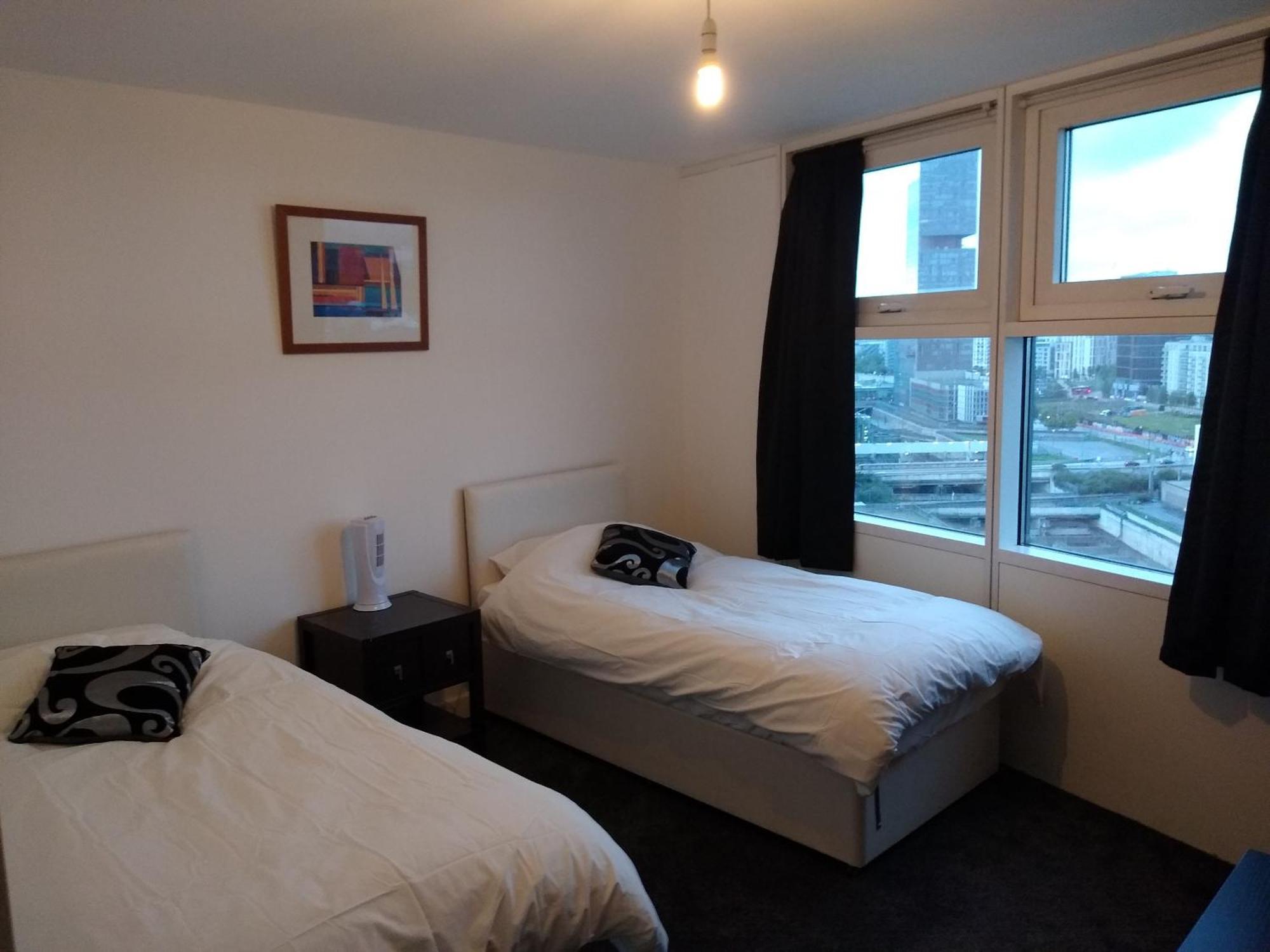 Room In Luxurious Penthouse Apartment لندن المظهر الخارجي الصورة
