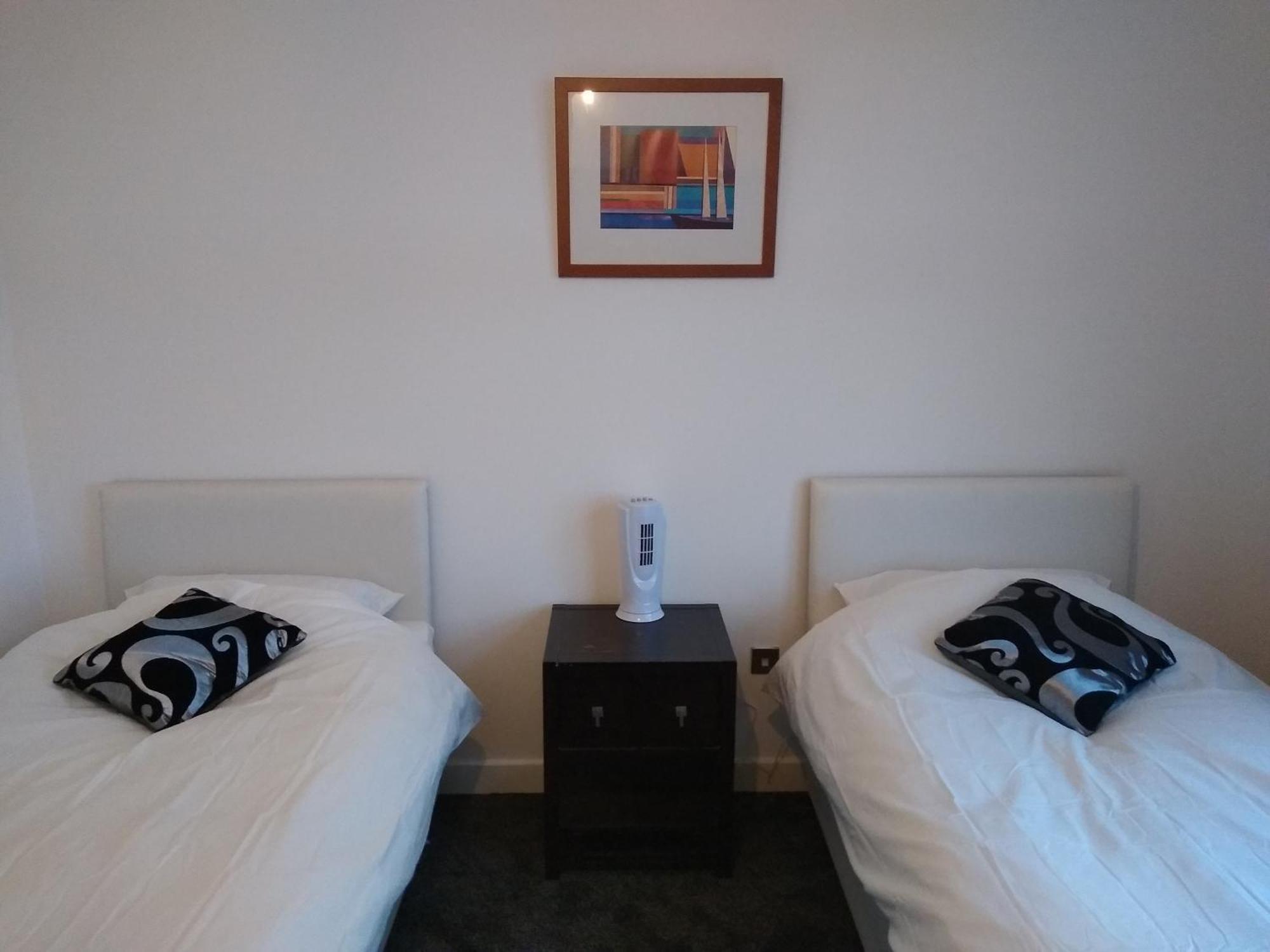 Room In Luxurious Penthouse Apartment لندن المظهر الخارجي الصورة